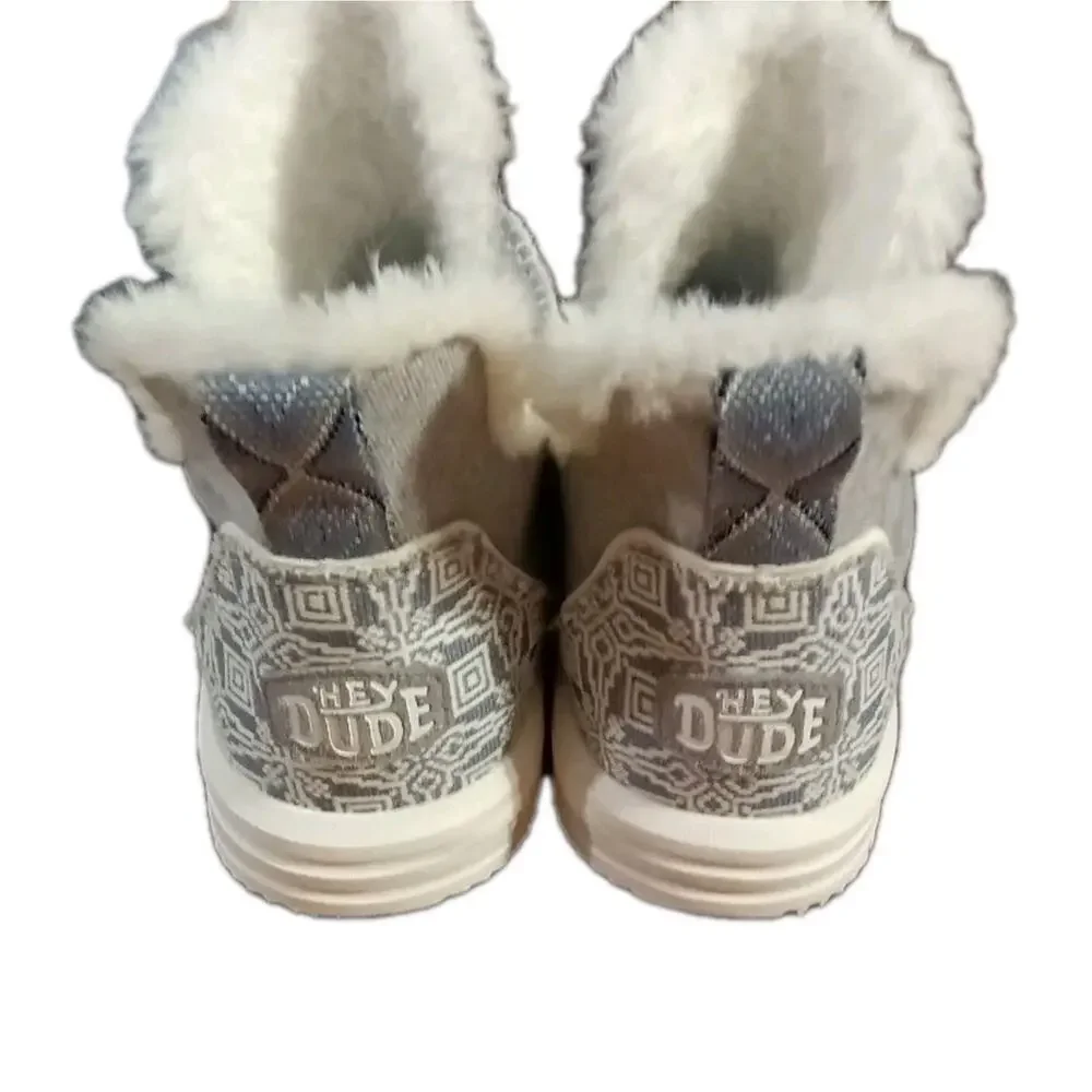 Hey Dude Womens Sz 11 Grey Camden Brushed Cozy Boots Faux Fur Lined Slip On